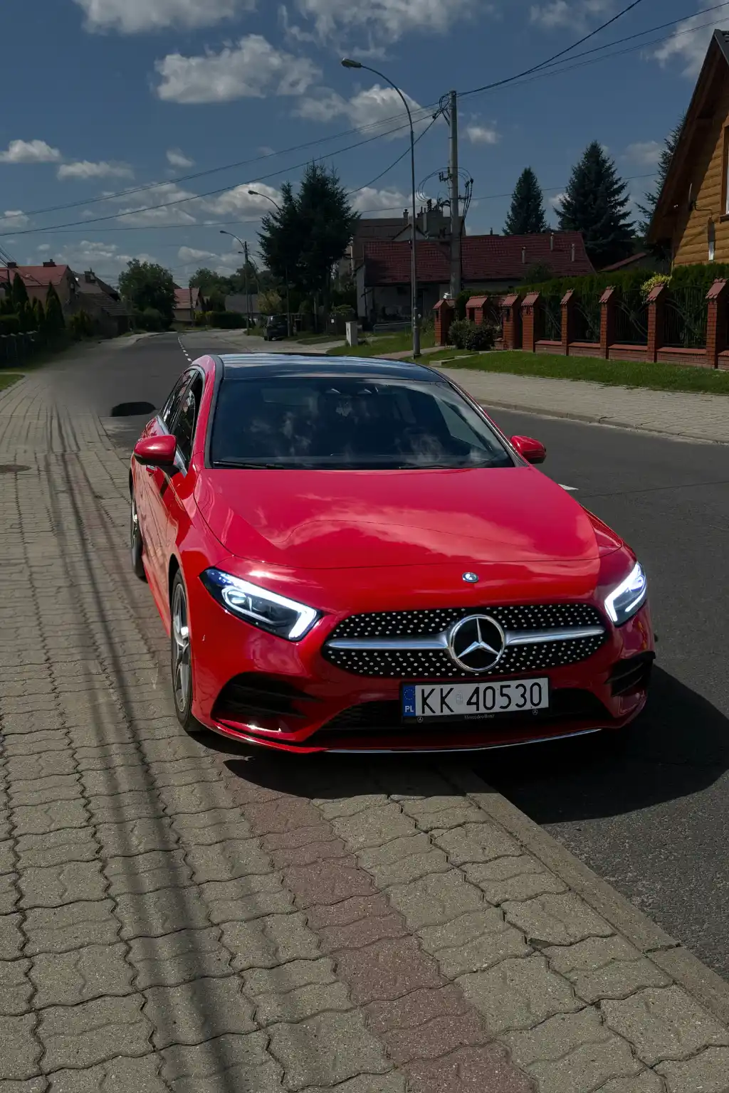 Nowoczesny i luksusowy Mercedes klasa A